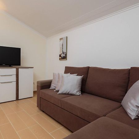 Apartment Krzelj Трогир Экстерьер фото