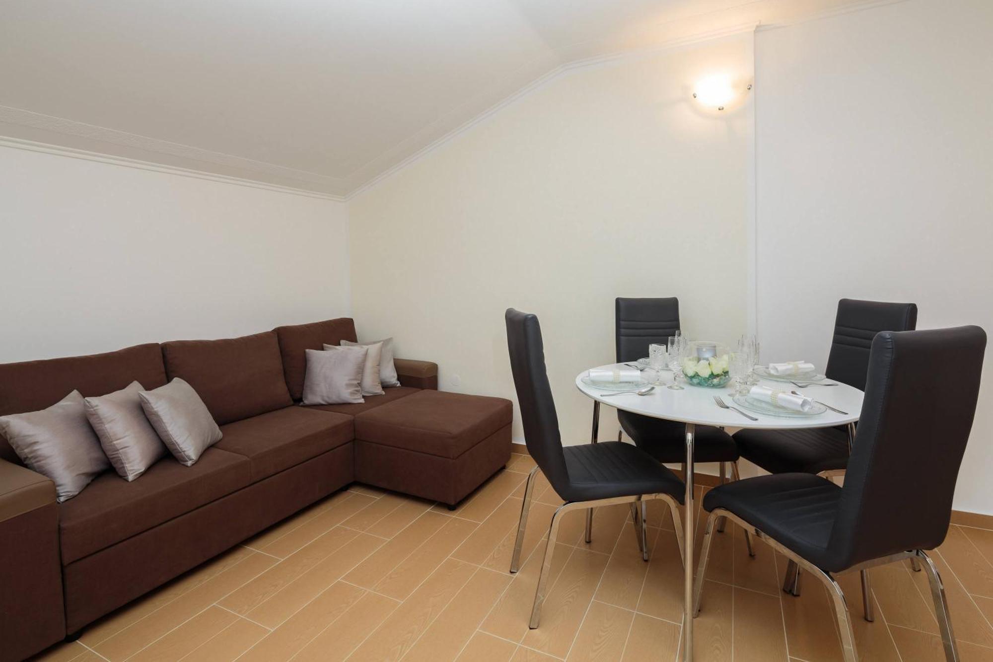 Apartment Krzelj Трогир Экстерьер фото