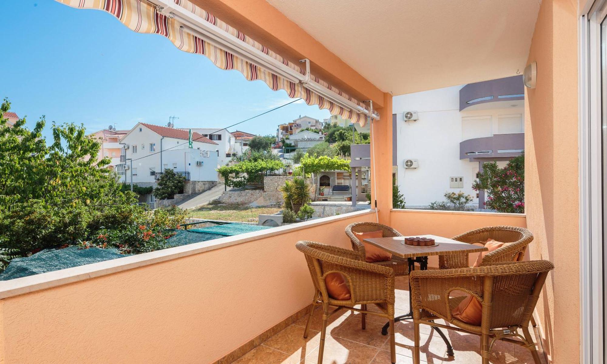 Apartment Krzelj Трогир Экстерьер фото